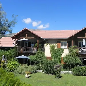 A La Petite Maison Gasthuis